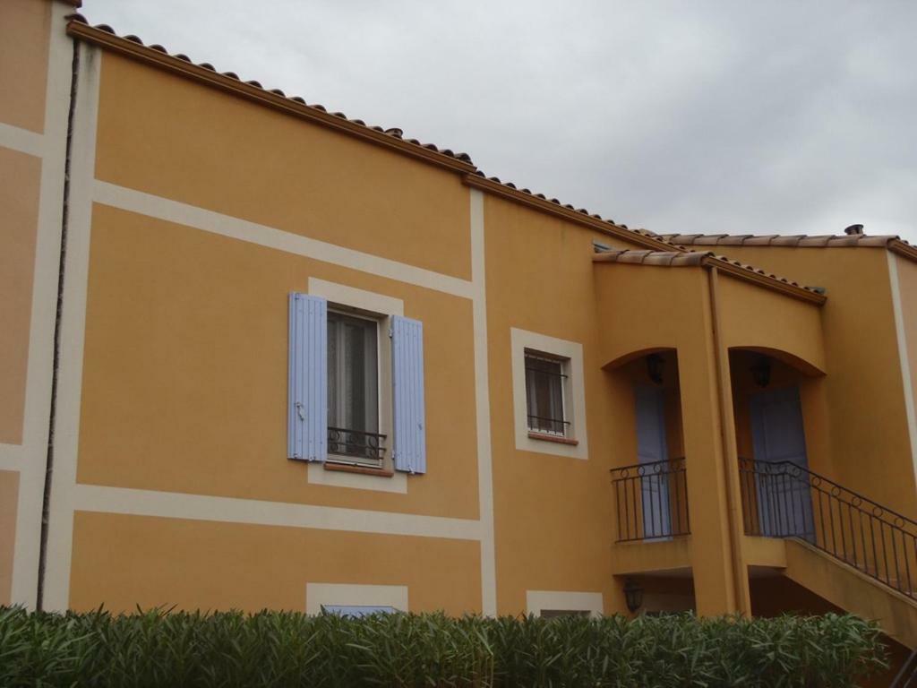 Appartement Dans La Residence Les Mazets De Camargue Arles Buitenkant foto
